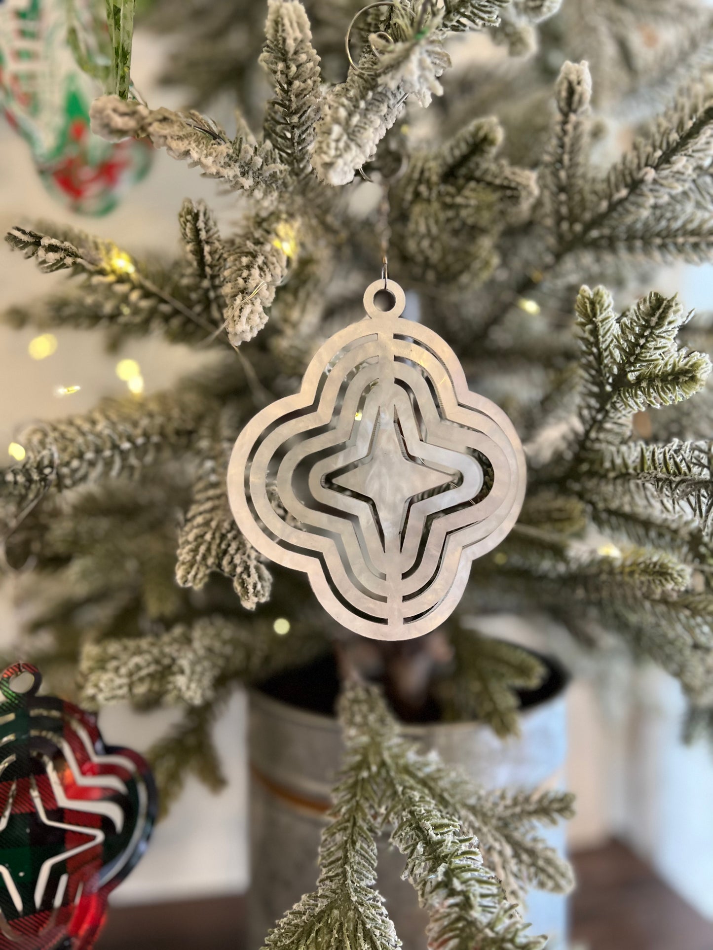 Diamond Star Acrylic Spinner Ornament / Suncatcher