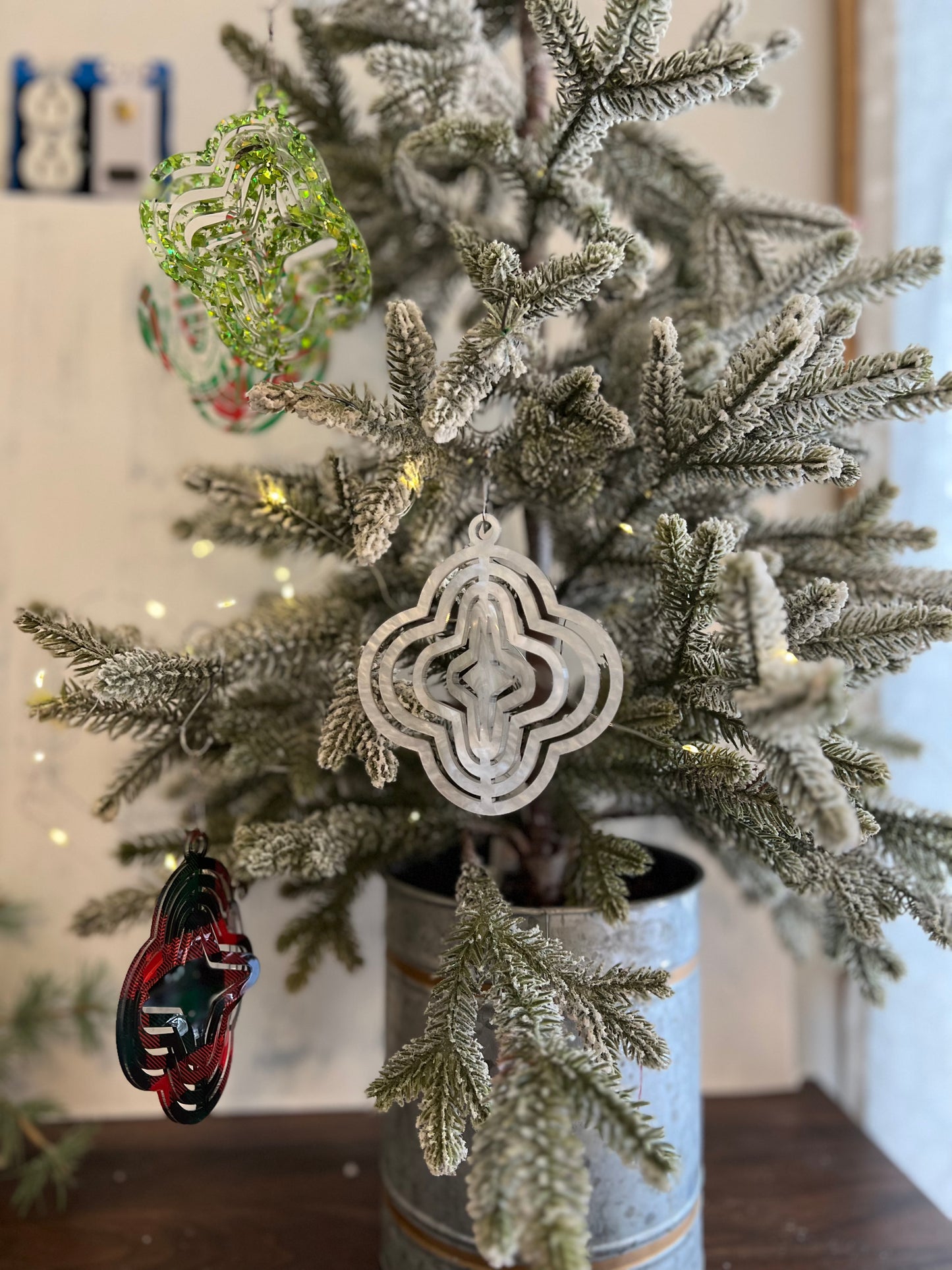 Diamond Star Acrylic Spinner Ornament / Suncatcher