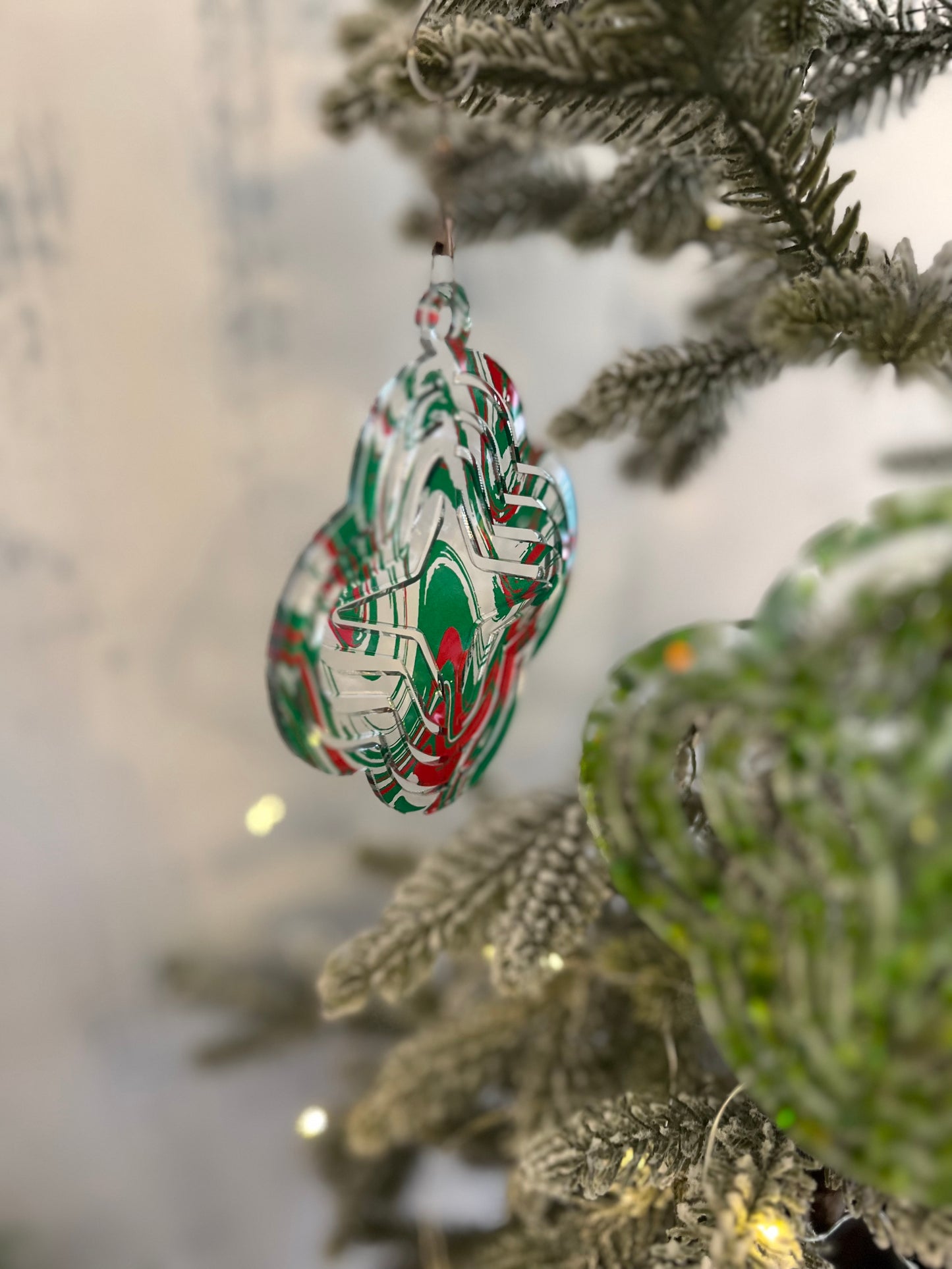 Diamond Star Acrylic Spinner Ornament / Suncatcher