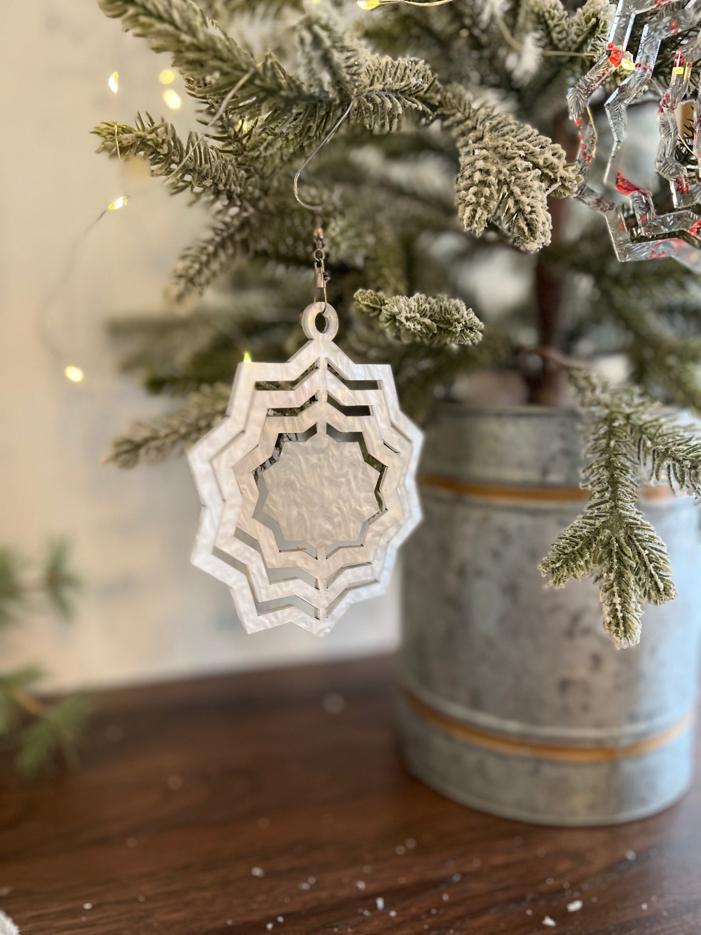 Starburst Acrylic Spinner Ornament / Suncatcher