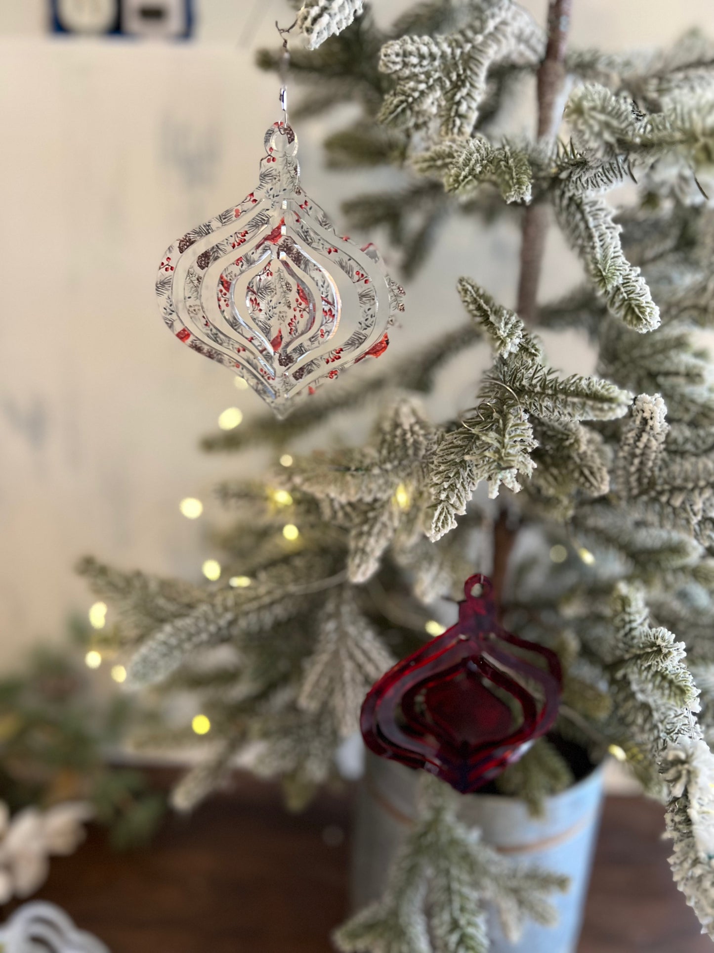 Retro Bauble Acrylic Spinner Ornament / Suncatcher