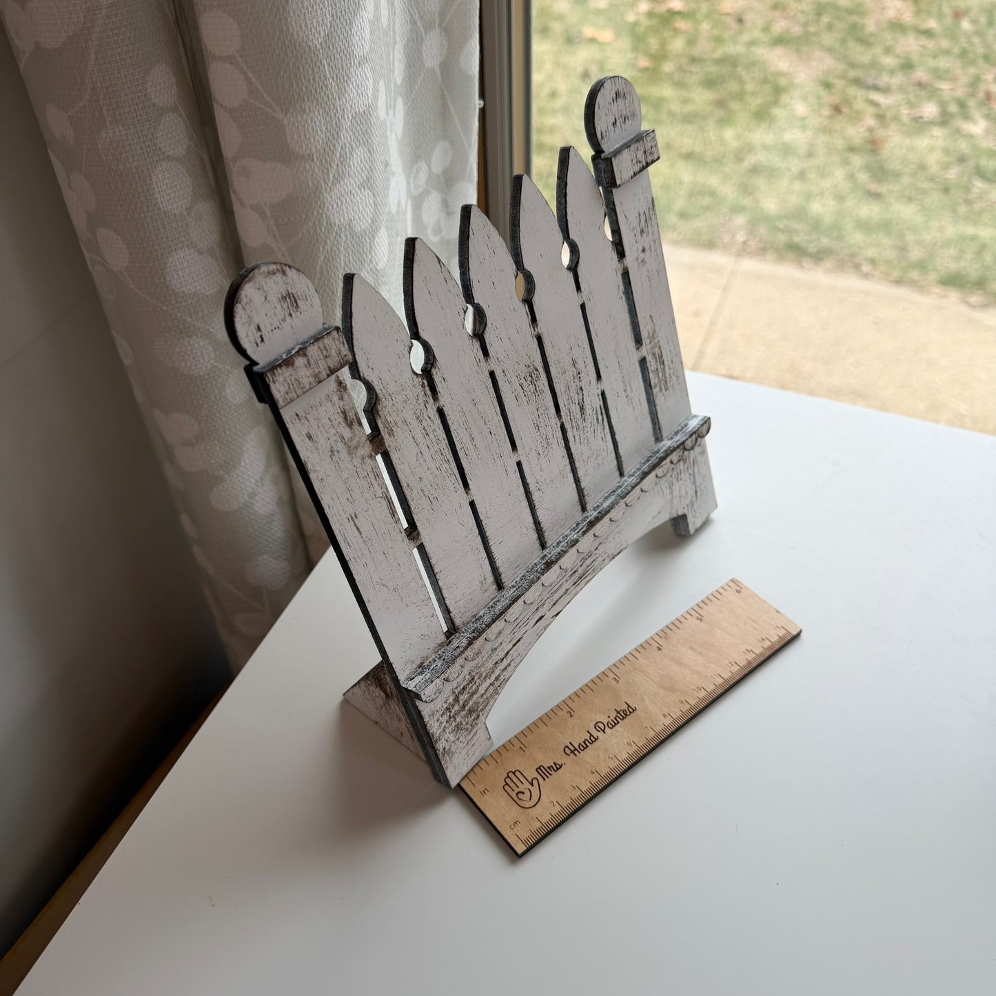 NEW Picket Fence Tile Holder