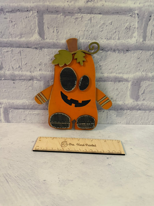 Farmhouse Frank or Pumpkin Dude