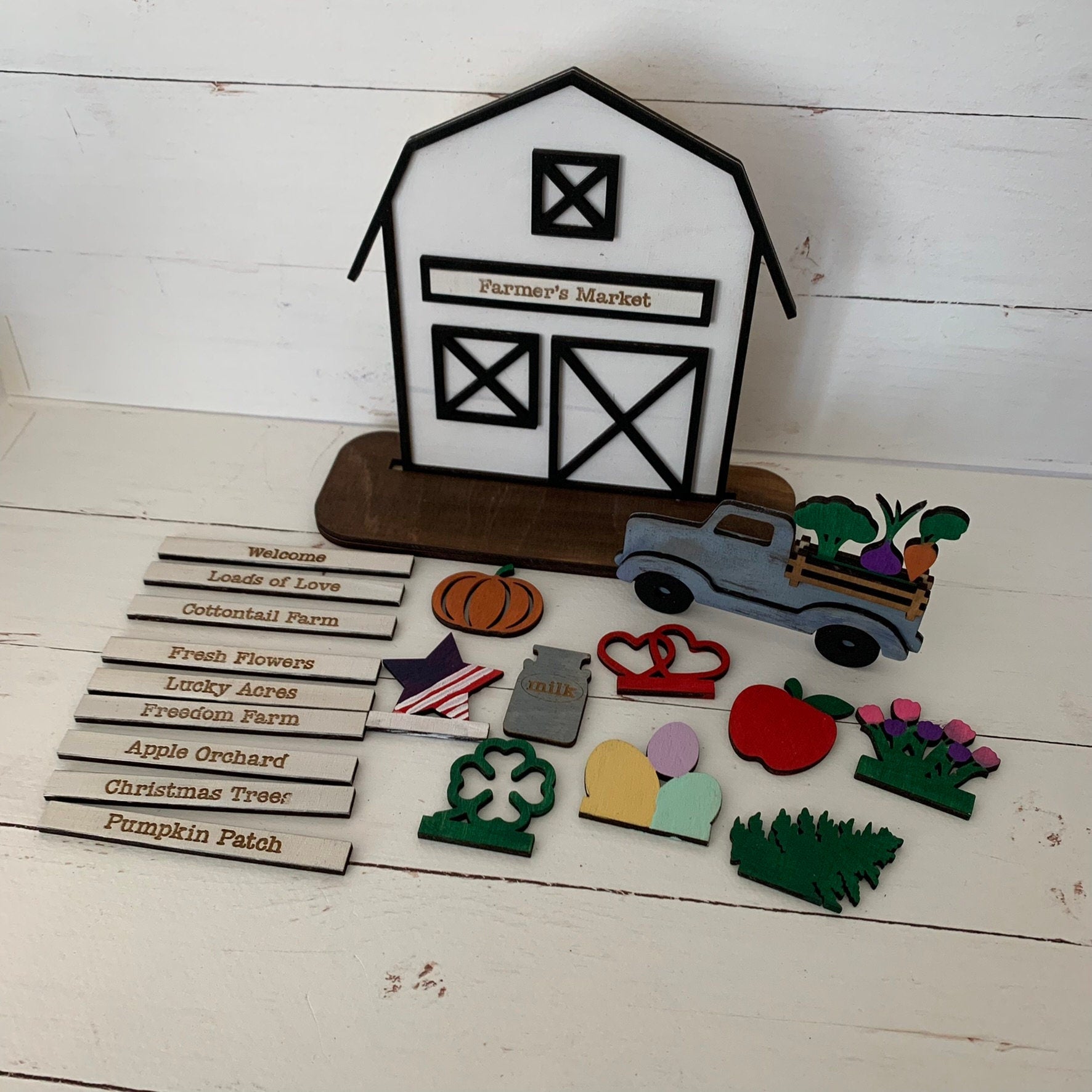 Laser Cut File - Interchangeable Barn with Vintage Truck - Digital Download SVG, DXF, AI files