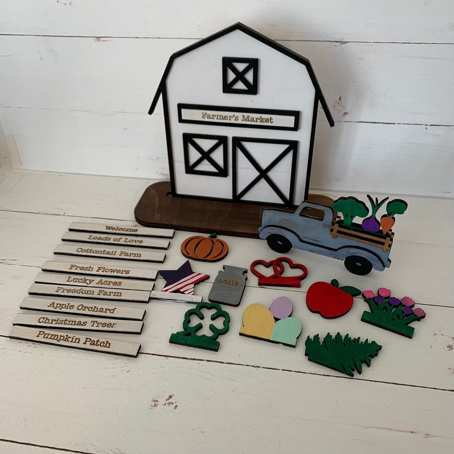 Laser Cut File - Interchangeable Barn with Vintage Truck - Digital Download SVG, DXF, AI files