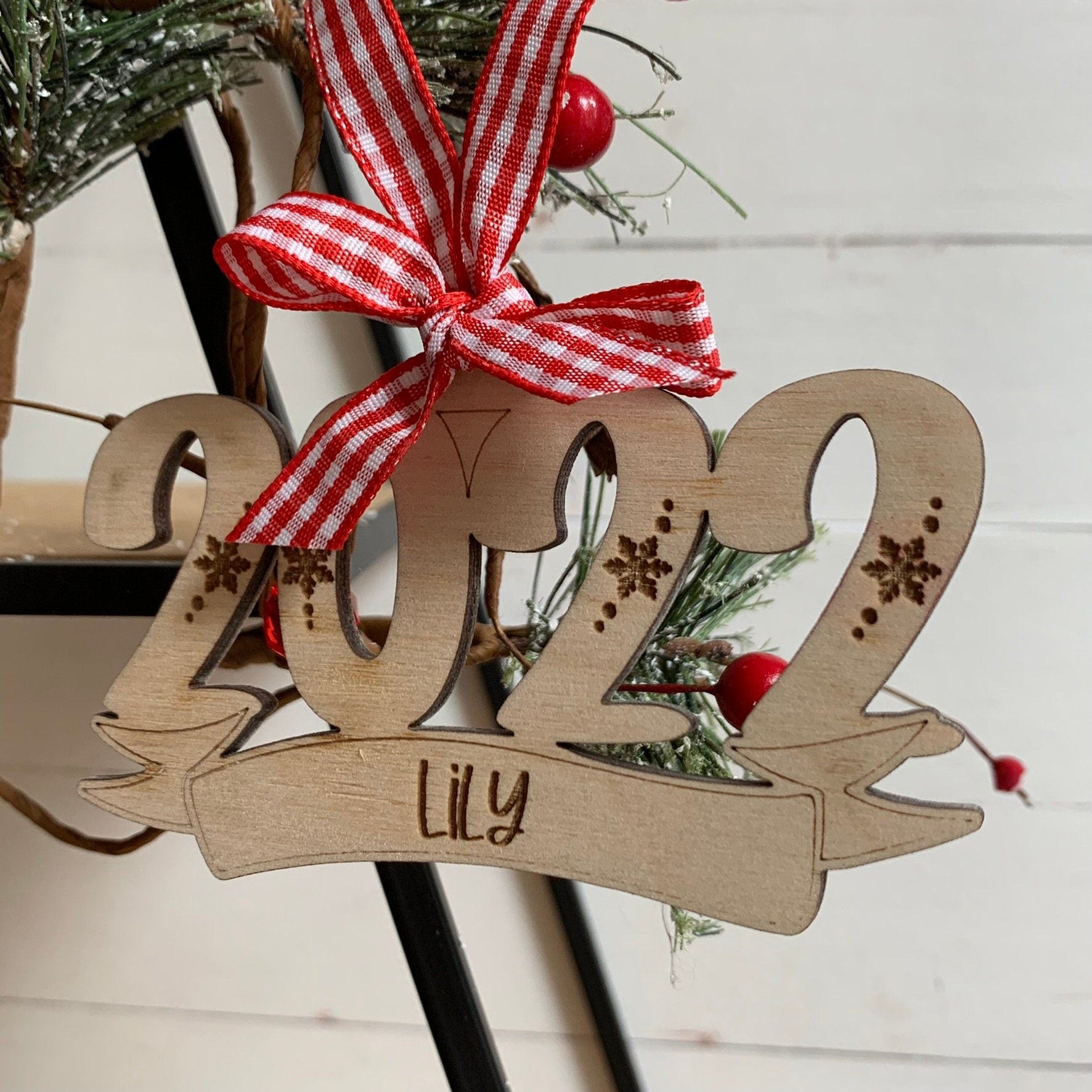 Digital Cut File - Laser Cut Ornament - 2022 Snowflakes Ornament Customizable