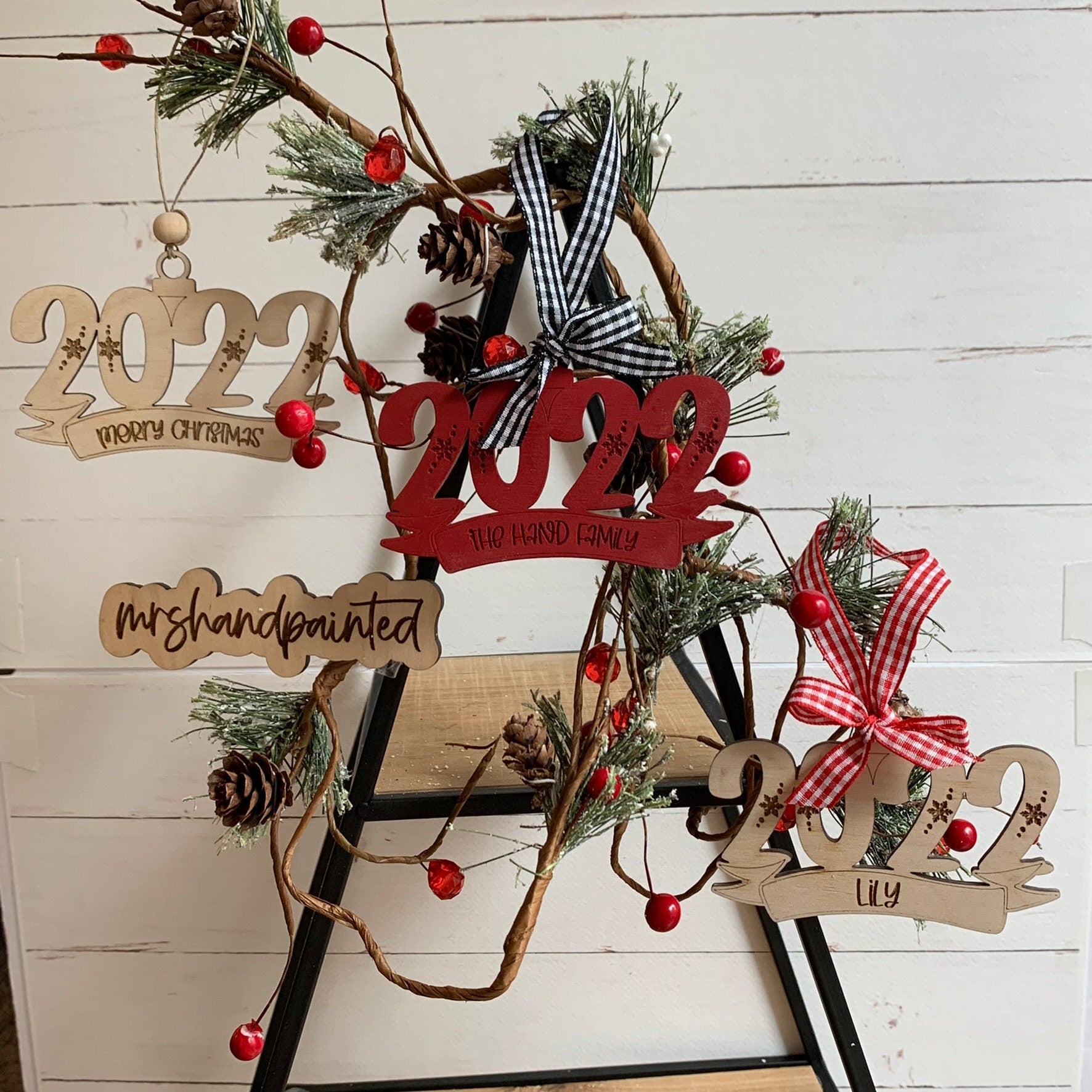 Digital Cut File - Laser Cut Ornament - 2022 Snowflakes Ornament Customizable
