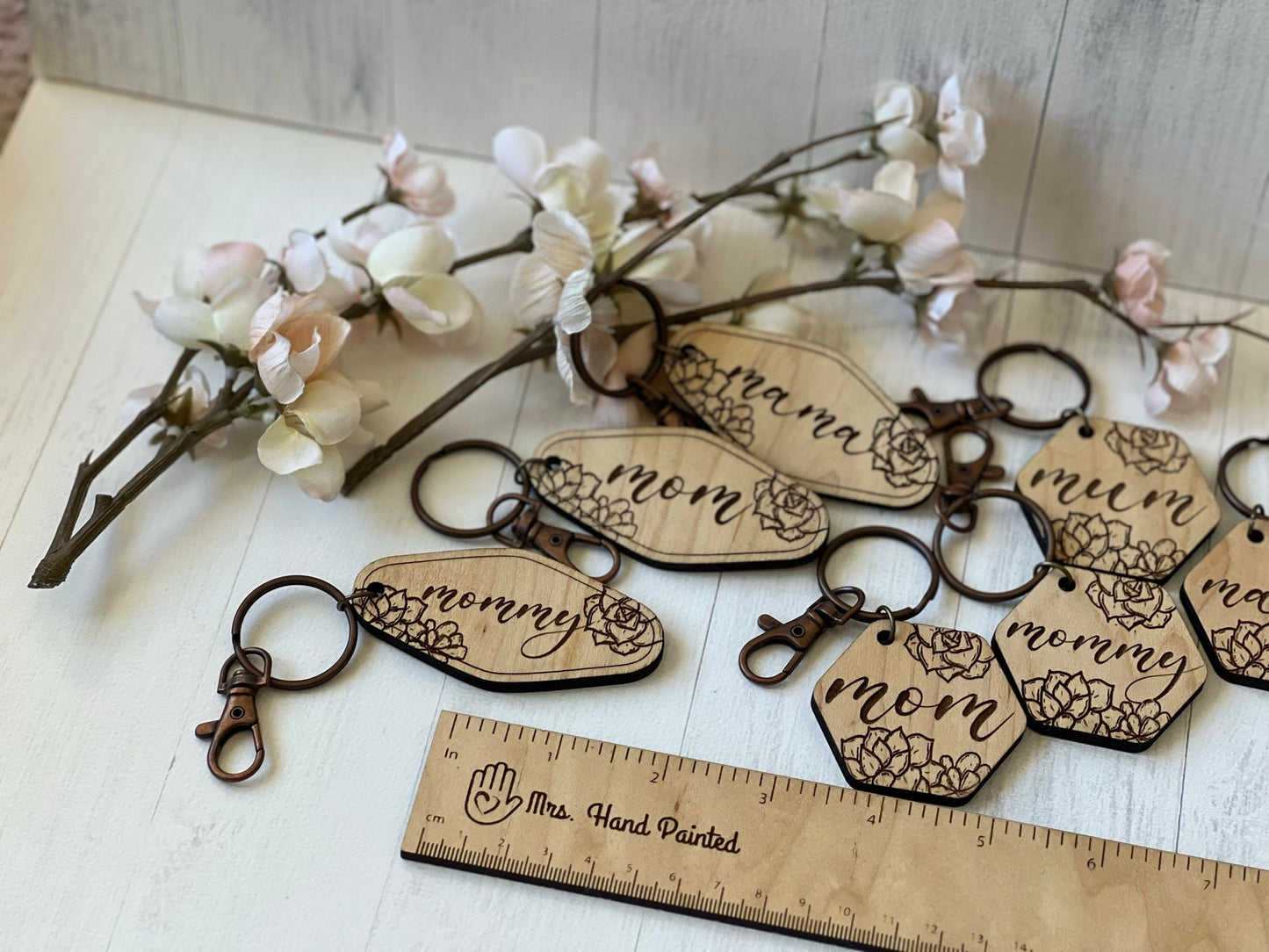 Laser Engraved Wood Mom Keychain - Succulents Artwork - Mother's Day