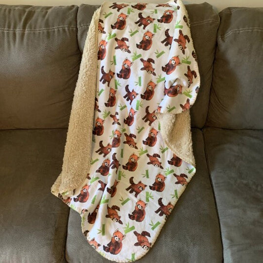 Red Panda Pattern - Sherpa Blankets (Infant Sizes) Baby Blanket Nursery Shower Gift