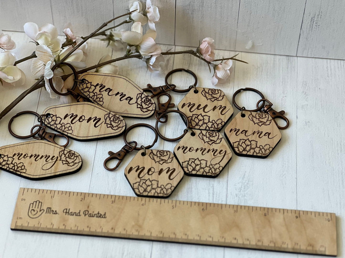 Laser Engraved Wood Mom Keychain - Succulents Artwork - Mother's Day