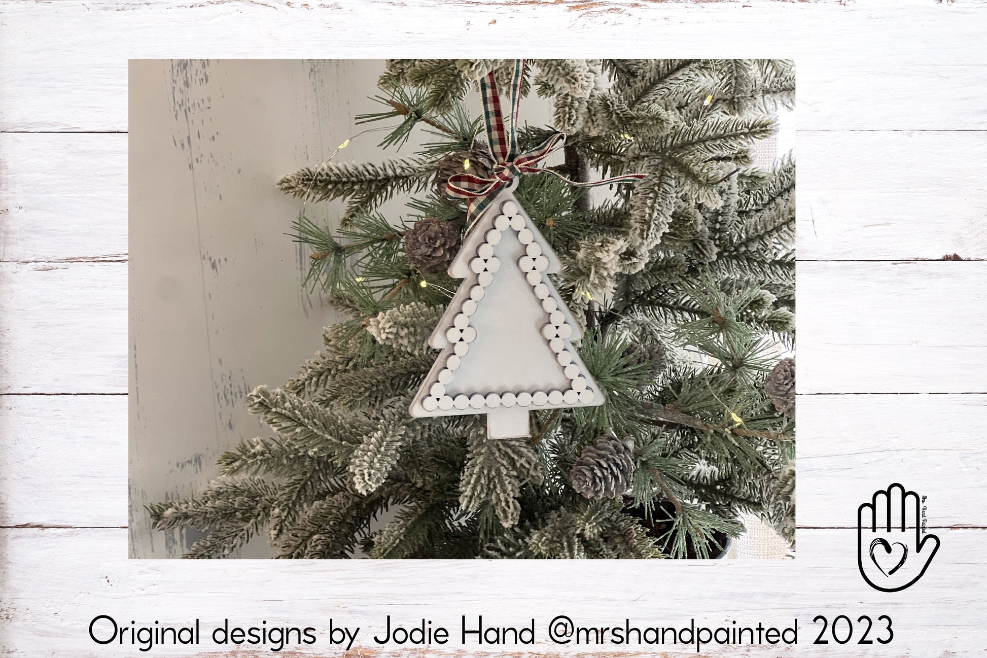 Farmhouse Style Faux Bead Trim Tree Ornament