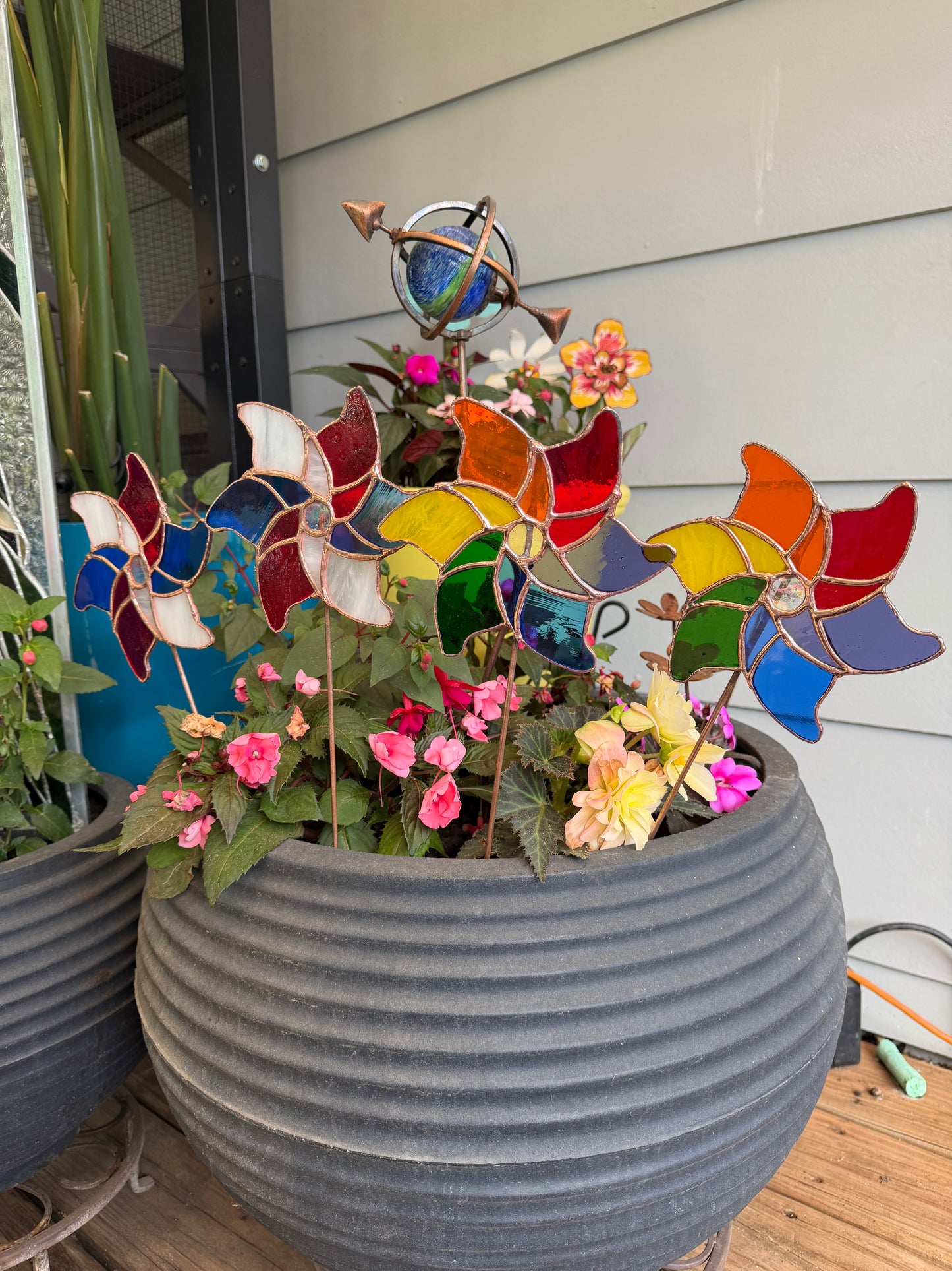 Stained glass pinwheel plant stake