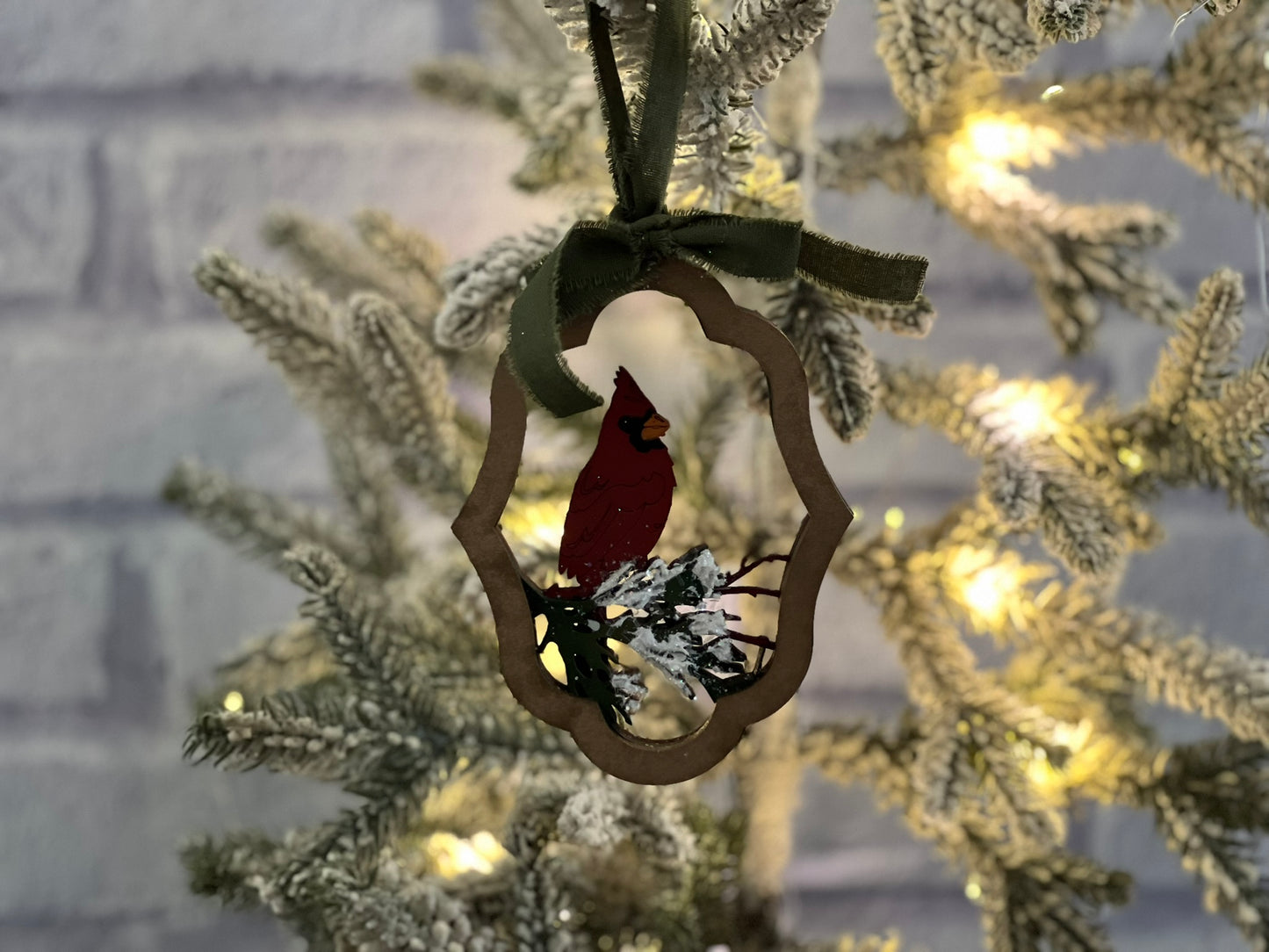 Exquisite Cardinal Ornaments