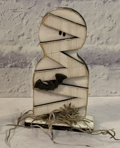 Mini Halloween Standing Decor