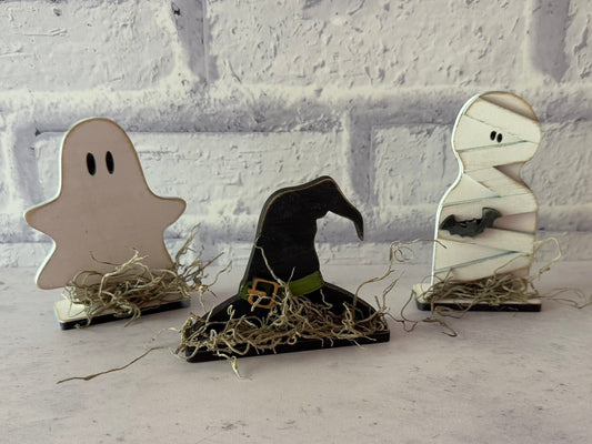 Mini Halloween Standing Decor