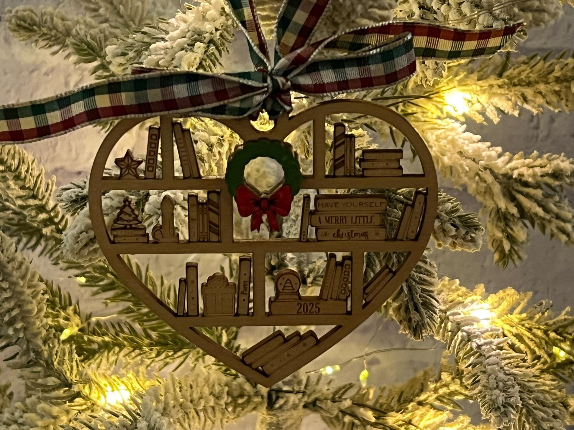 Digital File - Laser Cut Heart Bookcase Ornament