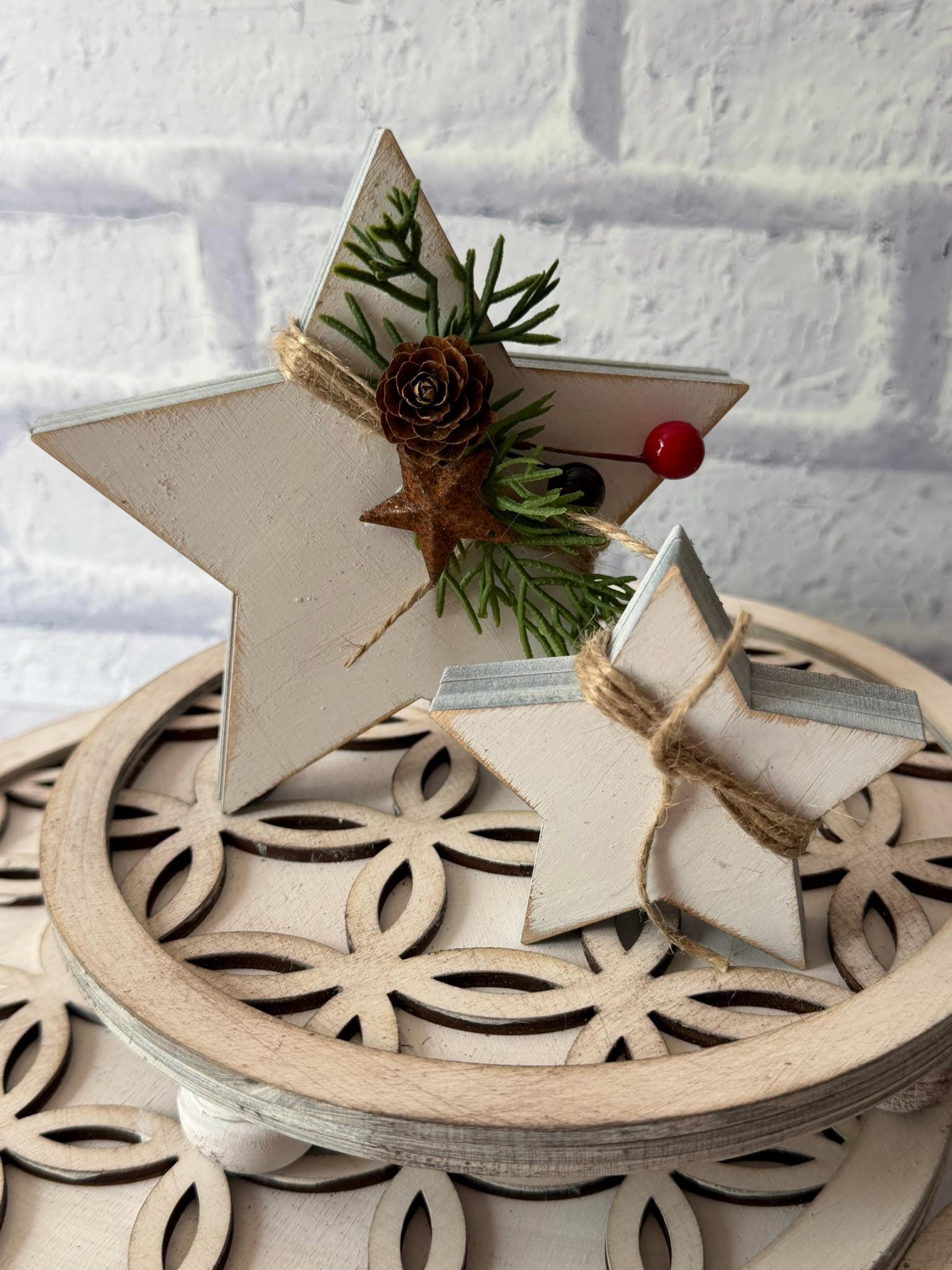 Rustic Farmhouse Holiday Stars