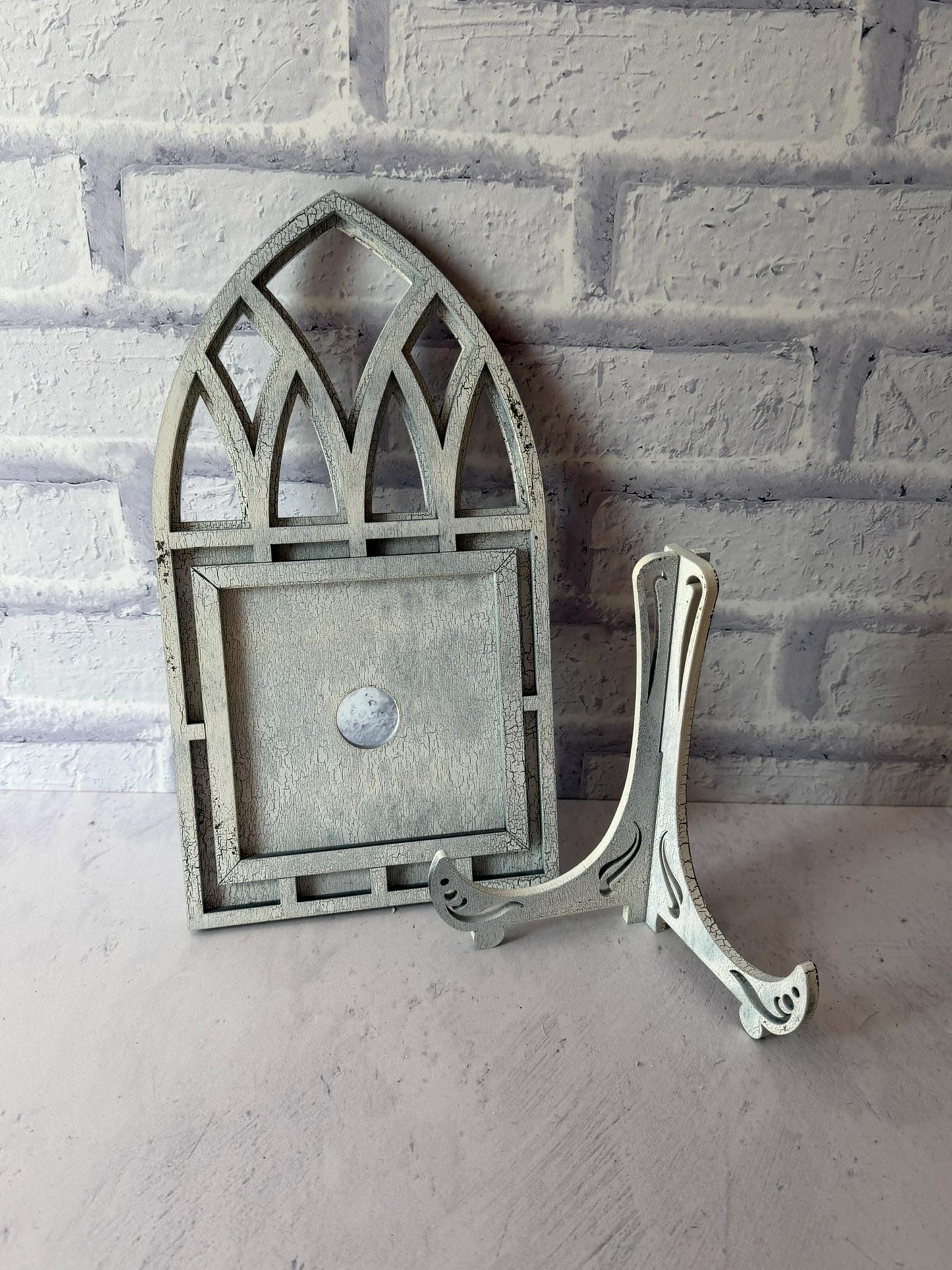 Rustic Gothic Window Frame for Interchangeable Signs