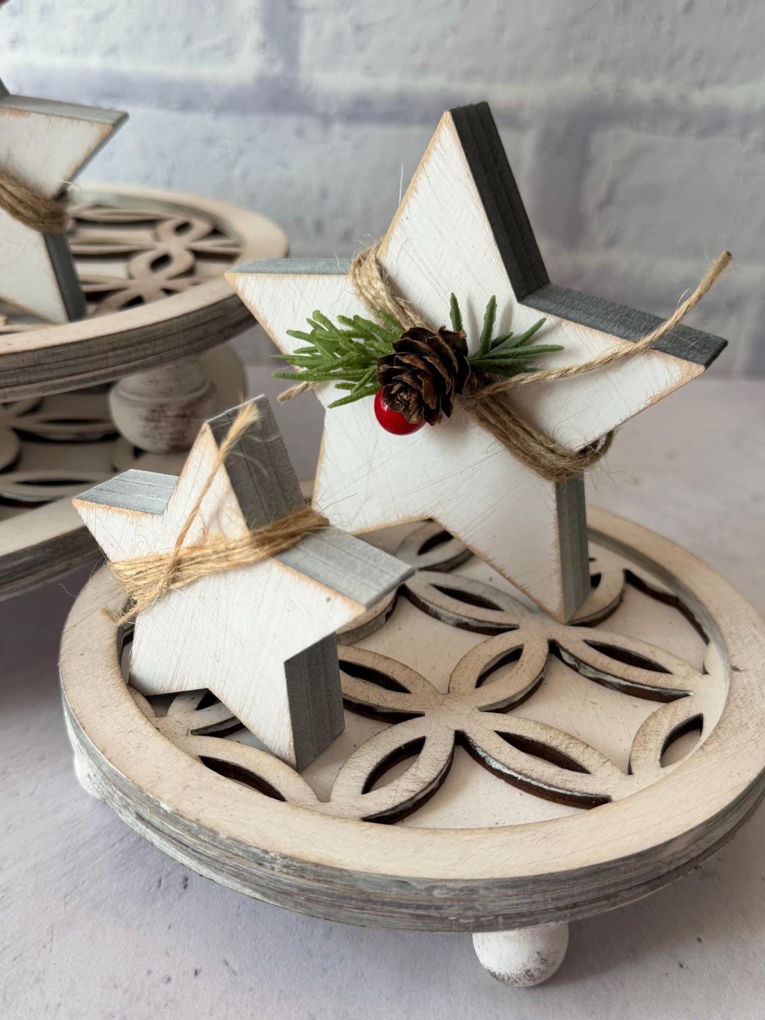 Rustic Farmhouse Holiday Stars