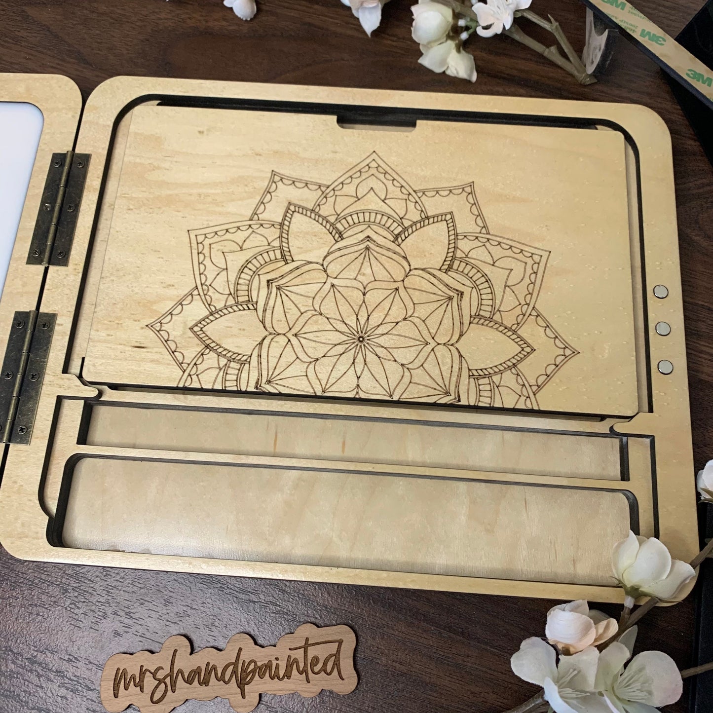 Plain (No Engravings) Wood Plein Air Pochade Watercolor Box