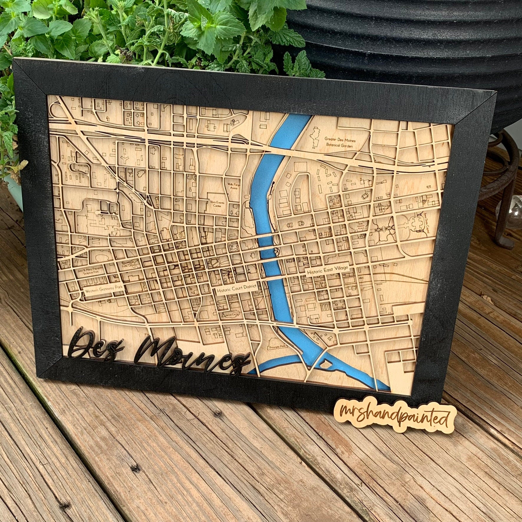 Des Moines, Iowa - City Map Layered Sign - Laser Cut Wood Wall Hanging
