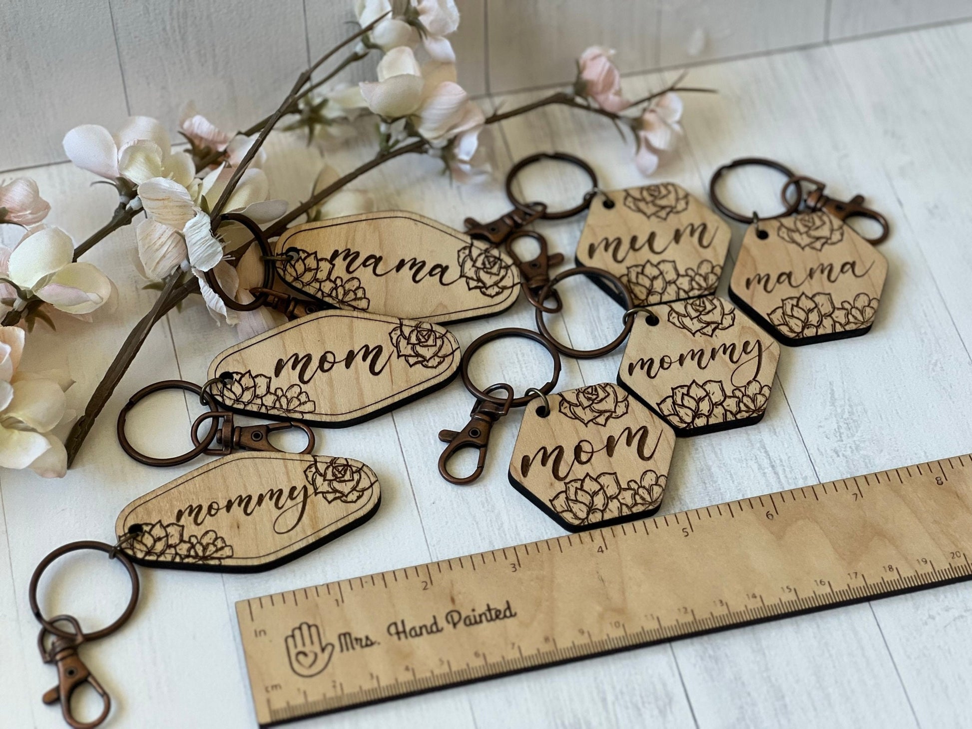 Laser Engraved Wood Mom Keychain - Succulents Artwork - Mother's Day