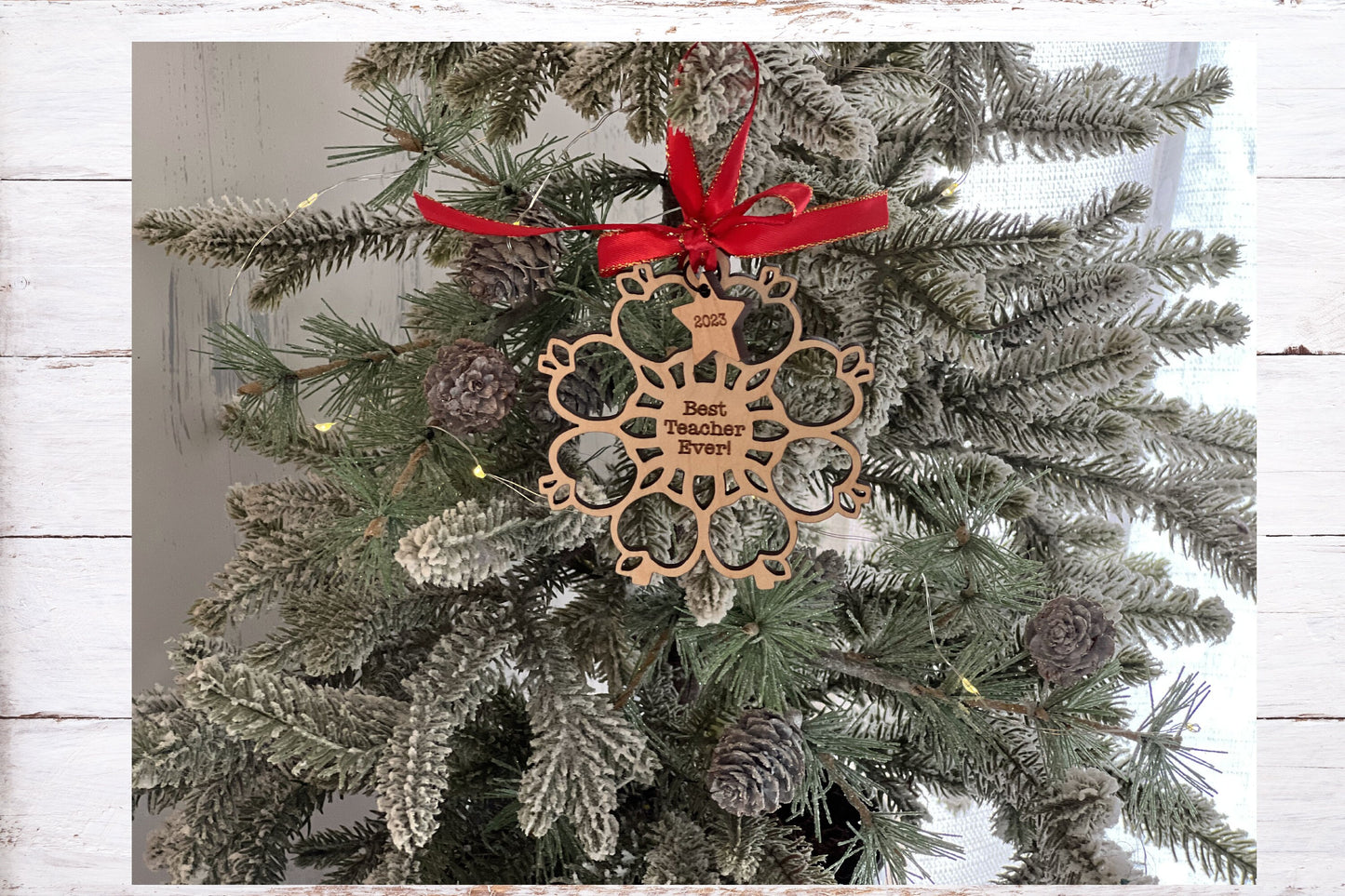 Laser Cut Wood Apple Snowflake Ornament - Personalized Teacher Gift